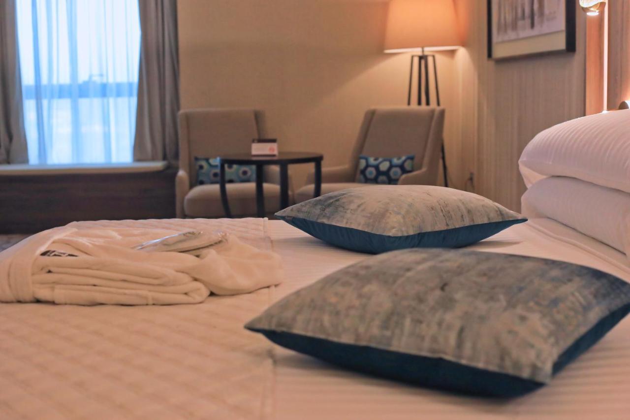 Az Hotels Grand Oran Es Senia 외부 사진