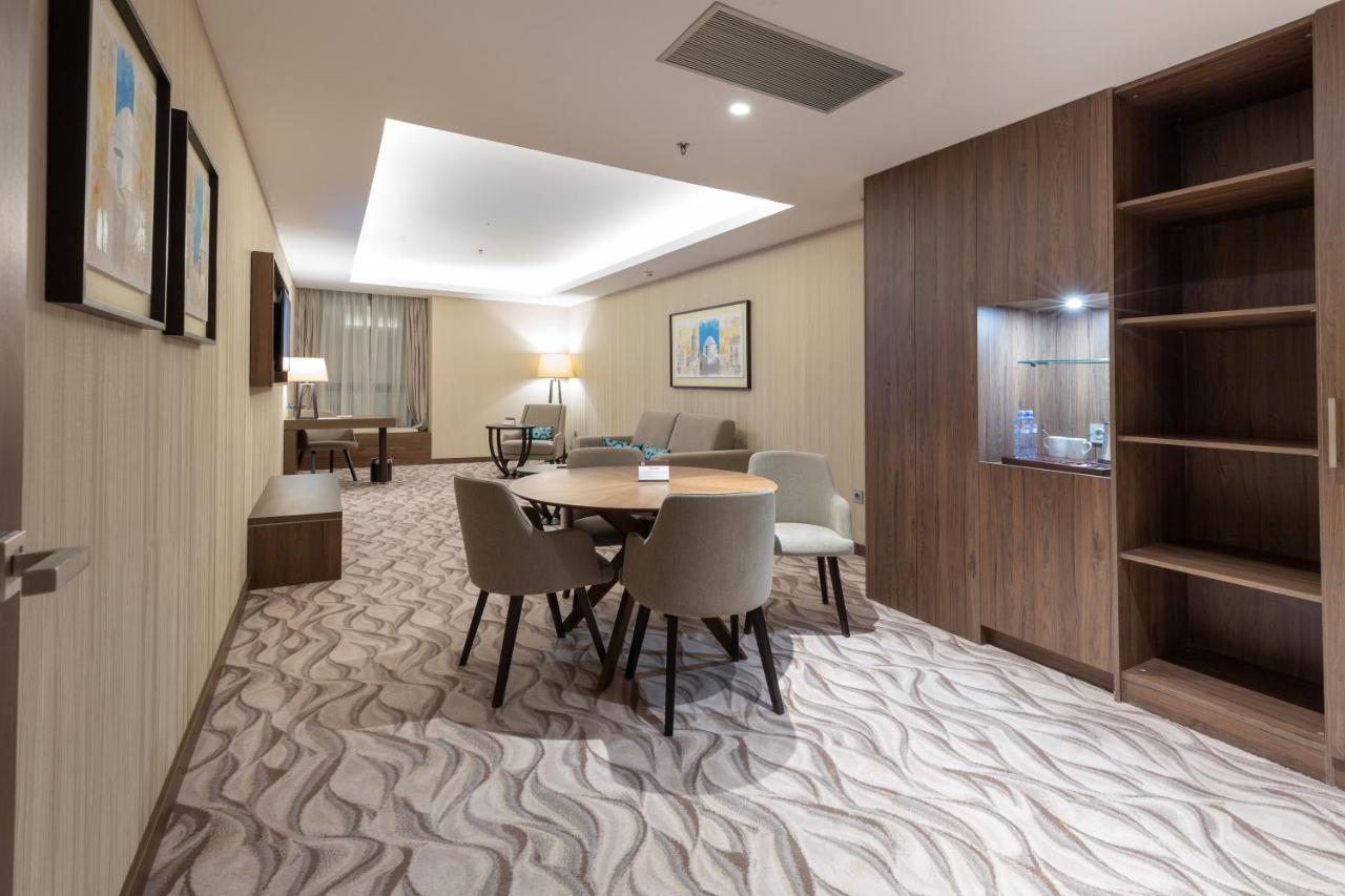 Az Hotels Grand Oran Es Senia 외부 사진