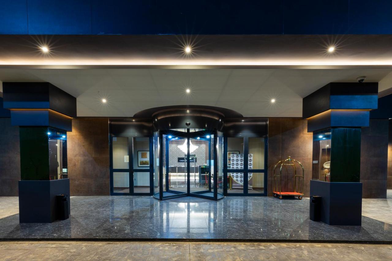 Az Hotels Grand Oran Es Senia 외부 사진