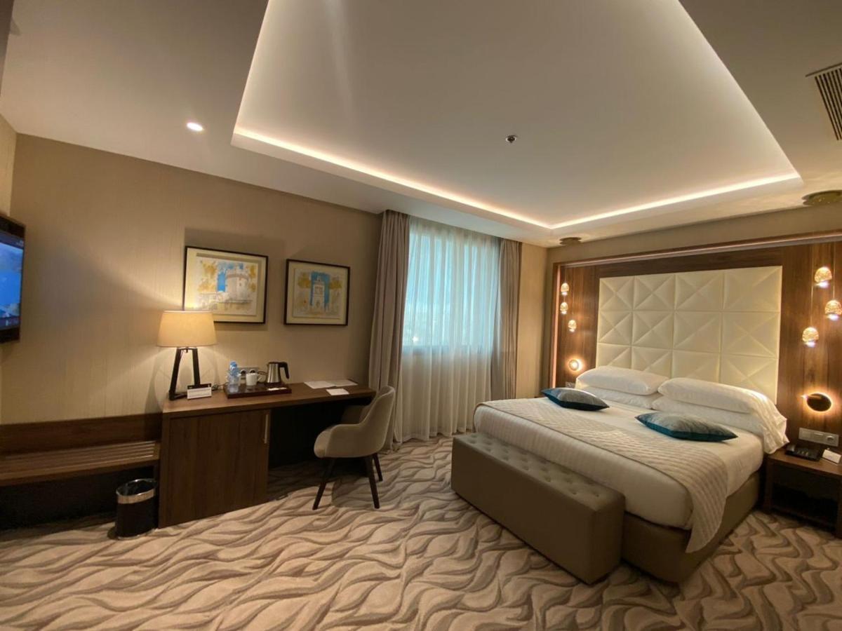 Az Hotels Grand Oran Es Senia 외부 사진